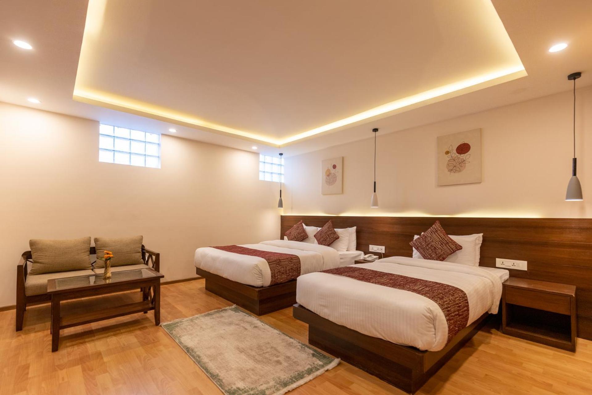 Apex Business Hotel - Airport Катманду Экстерьер фото