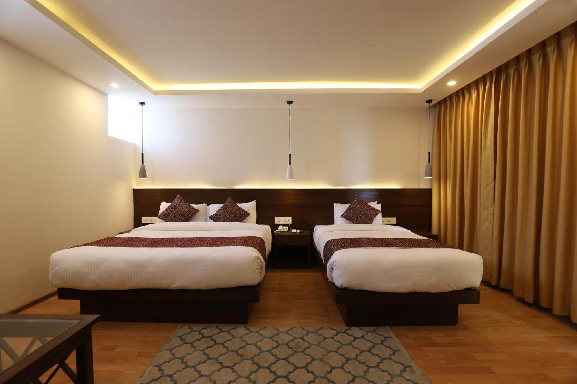 Apex Business Hotel - Airport Катманду Экстерьер фото